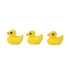 D1650 Three rubber ducks