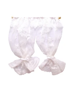 E2925 - Off-White Lace Curtains on Rail