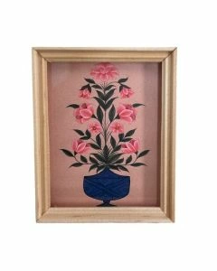 MC716 - Picture of vintage pink flowers in blue pot