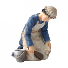 DP307 - Kneeling Maid with Bucket