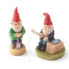 D1915 Two Garden Gnomes