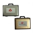 EM6113 - Two briefcases in silver and gold