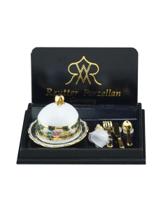 Dinner Plate Setting Irish Floral Design