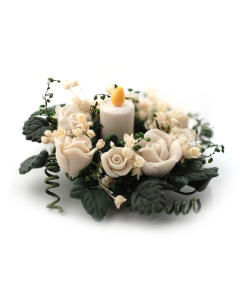 E6853 - White & Green Table Decoration