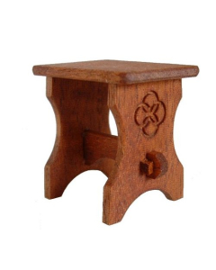 MQ105 - 1:12 Scale Tudor Stool Kit