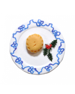 DM-C10 - Mince Pie on Small Plate