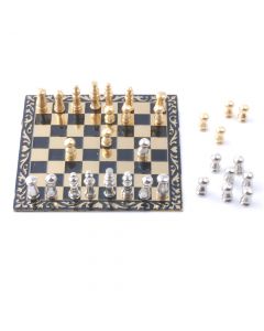D2047 Deluxe Chess Set