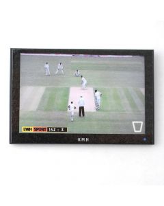 DM-M146 - 1:12 Scale Pub Big Screen TV (Cricket)
