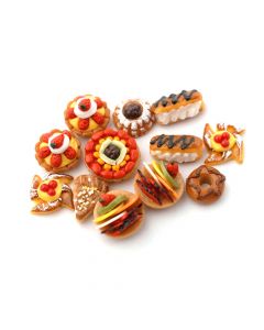 E6094 - Selection of Deluxe Cakes & Pastries