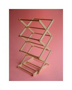 MQ021 - 1:12 Scale Clothes Horse Kit