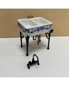 DAMAGED - Small Kitchen Sink, Blue Bow Design