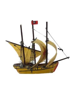 EM3909 Miniature Ship - Santa Maria