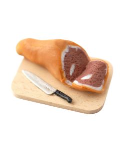 DM-F195 - Gammon with Board and Knife