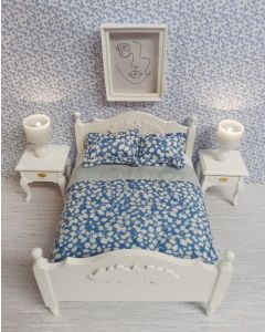 JJ0007 Double Bedding - White and Blue Leaf Print