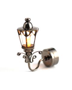 LT7505 Battery Coach Lamp with amber bulb