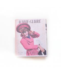 MDB017 - Marie Claire 1943