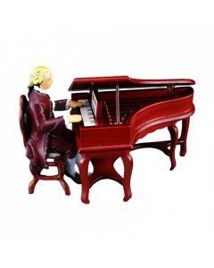 RP17260 - Pianist Seated on Chair