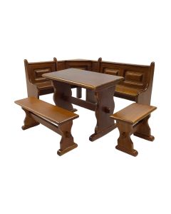 T6834 - Dining Room Set In Walnut 